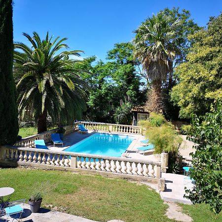 Le Mas Des Agapes Beaucaire  Zewnętrze zdjęcie
