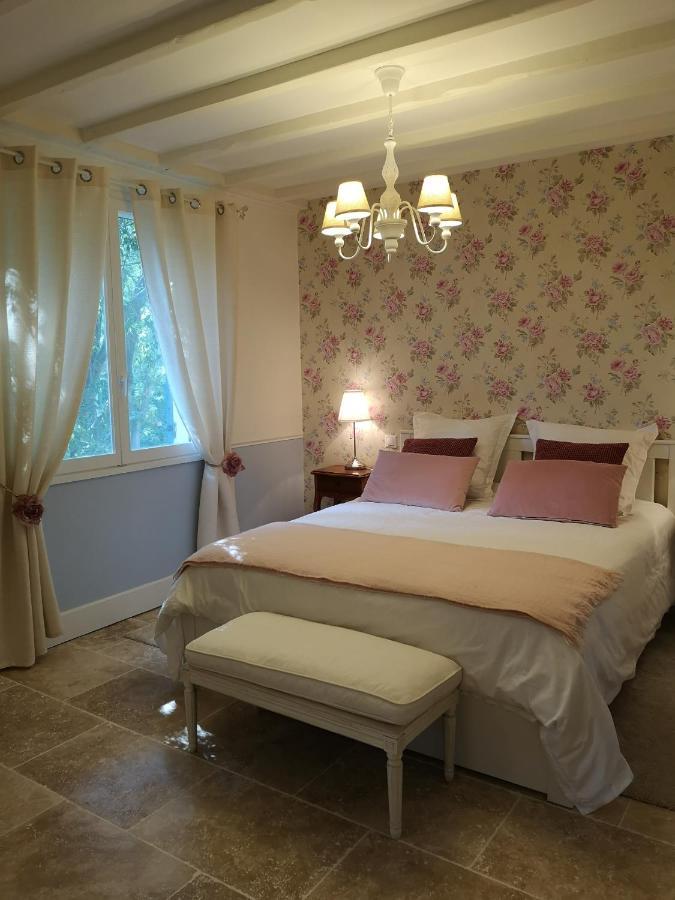 Le Mas Des Agapes Beaucaire  Zewnętrze zdjęcie